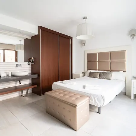 Gav Espinel Centro * Ronda