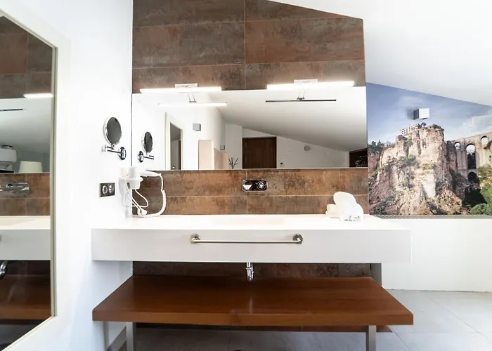 Gav Espinel Centro Ronda